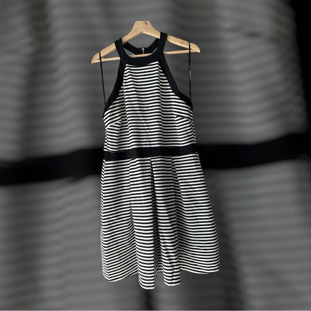EUC Striped Black and White Sleeveless Dress